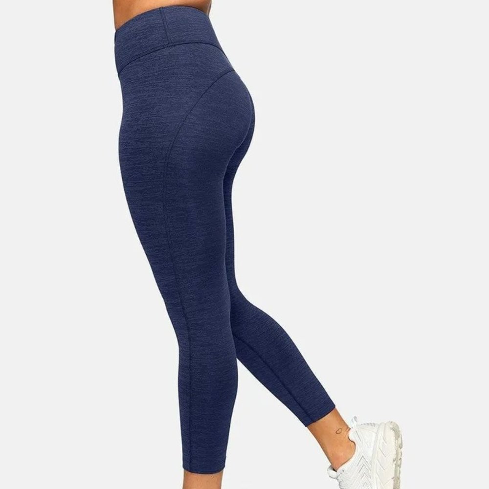 EUC Outdoor Voices Tech Sweat Crop Flex Legging in Navy Size Small